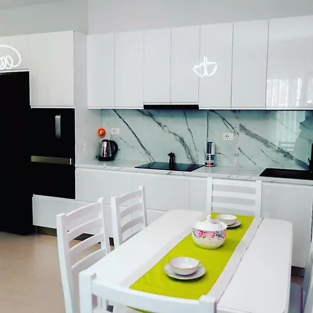 Cozy Vlorë